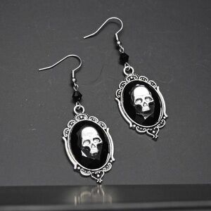 Gothic Skull Portrait Earrings